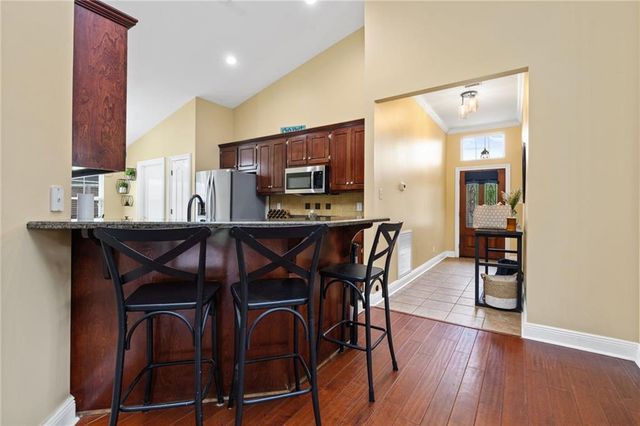 9658 Polo Place Circle, Mobile, AL 36695