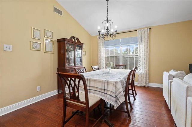 9658 Polo Place Circle, Mobile, AL 36695