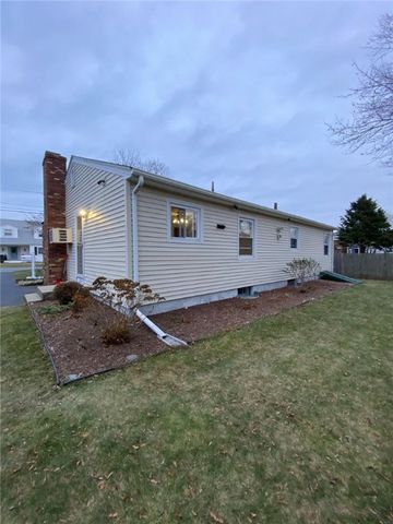 53 Whipple Avenue, Barrington, RI 02806