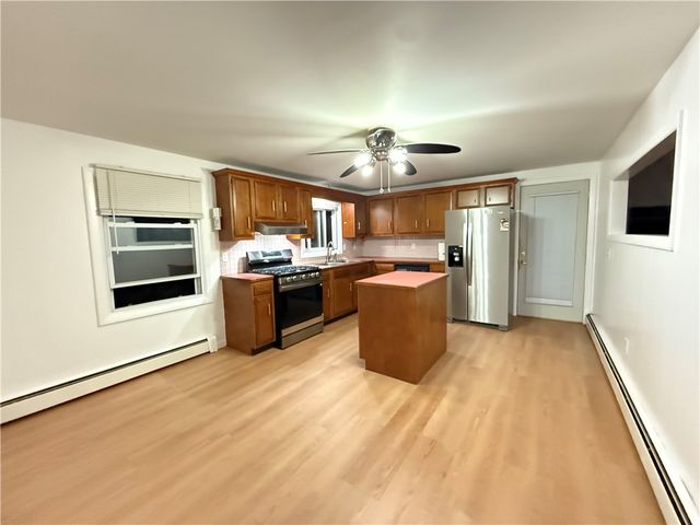 53 Whipple Avenue, Barrington, RI 02806