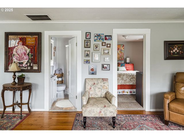 6125 Se 138TH Pl, Portland, OR 97236