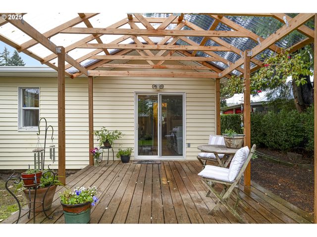 6125 Se 138TH Pl, Portland, OR 97236