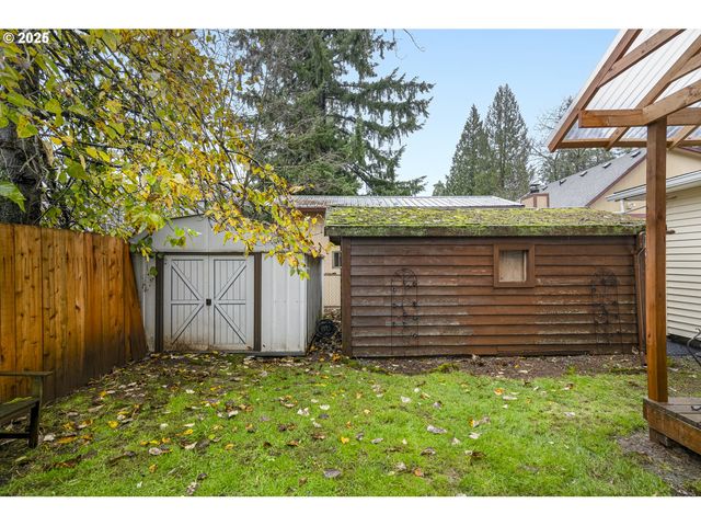 6125 Se 138TH Pl, Portland, OR 97236