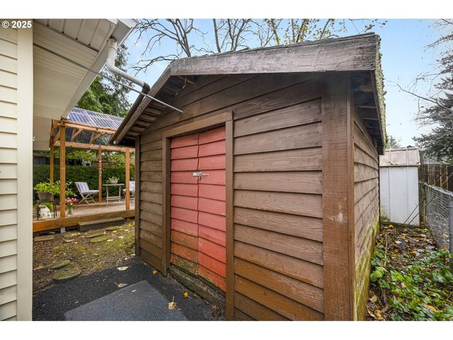 6125 Se 138TH Pl, Portland, OR 97236