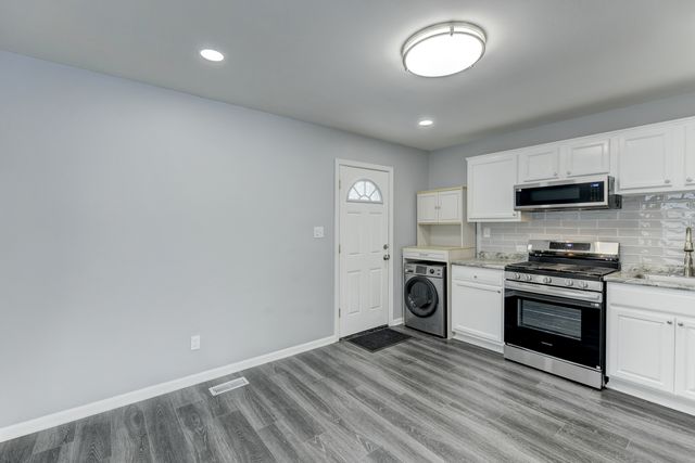 2059 216th Street, Sauk Village, IL 60411