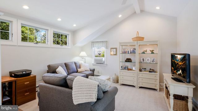 113 IRON HILL RD, Doylestown, PA 18901