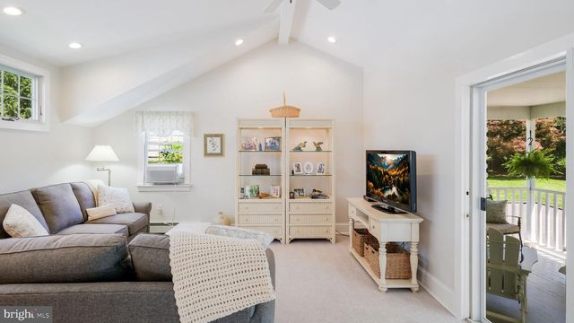 113 IRON HILL RD, Doylestown, PA 18901