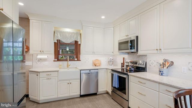 113 IRON HILL RD, Doylestown, PA 18901