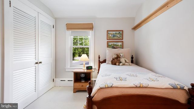 113 IRON HILL RD, Doylestown, PA 18901