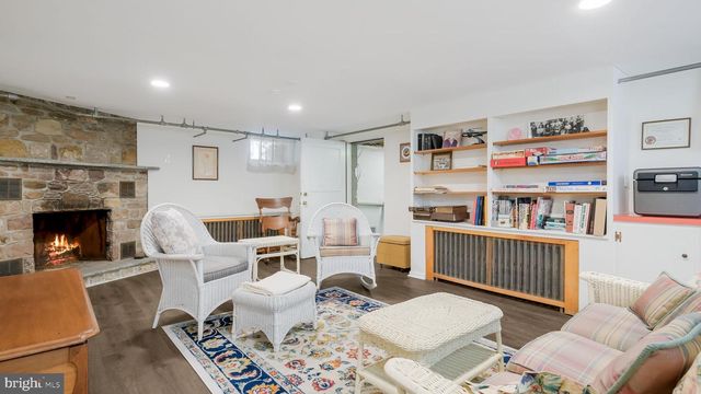 113 IRON HILL RD, Doylestown, PA 18901