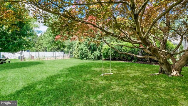 113 IRON HILL RD, Doylestown, PA 18901