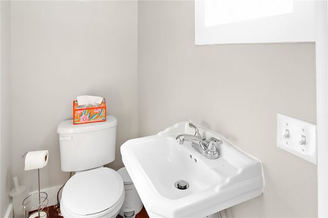 1 Conrad Court, Newport, RI 02840