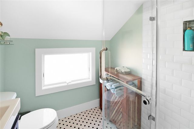 1 Conrad Court, Newport, RI 02840