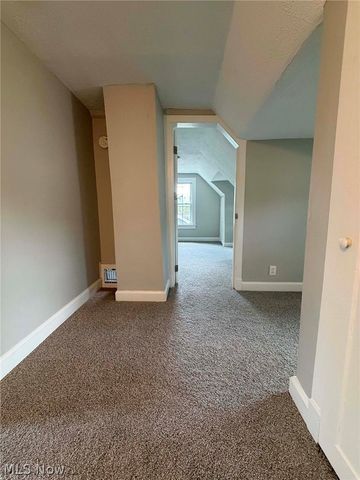 1521 24th Street NE, Canton, OH 44714