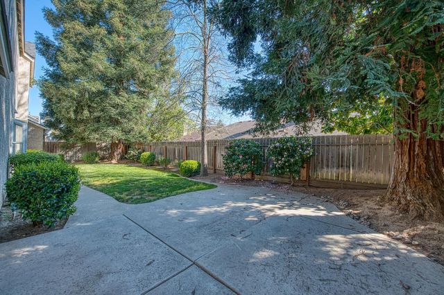 1855 E Frederick Avenue, Fresno, CA 93720