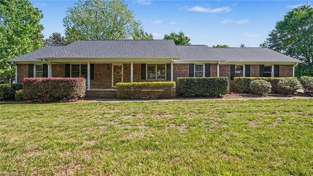 4526 Fence Drive, Greensboro, NC 27409