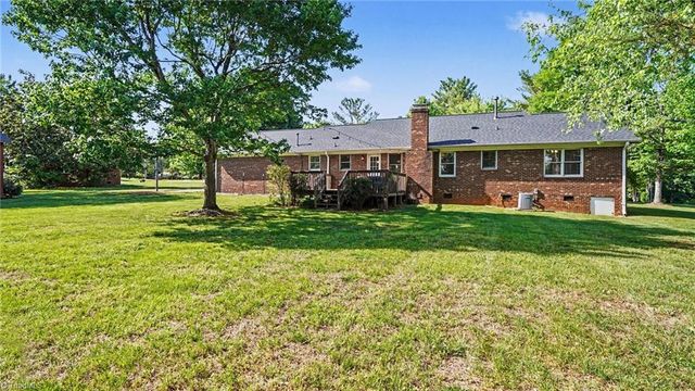 4526 Fence Drive, Greensboro, NC 27409