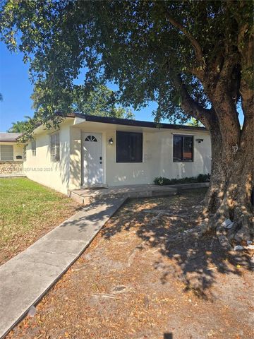 457 NE 40th Street 1, North Miami, FL 33161