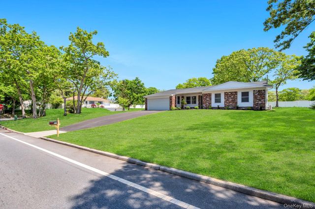 413 Bicycle Path, Port Jefferson Station, NY 11776