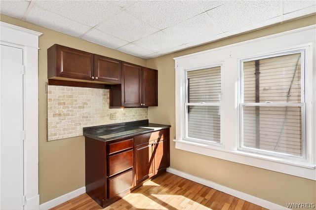 76 Vernon Place, Buffalo, NY 14214