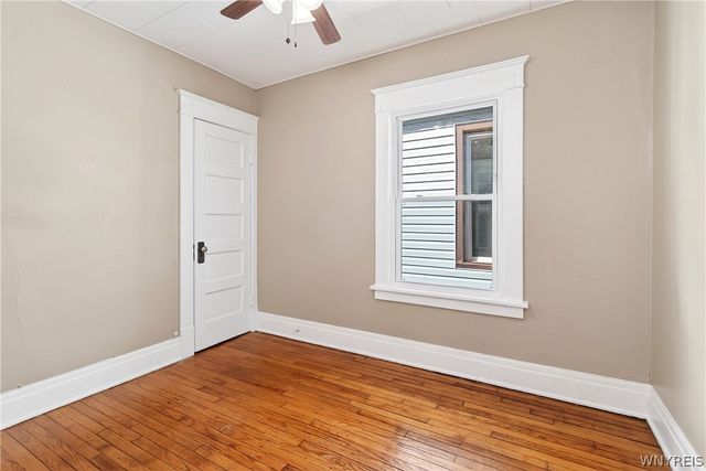 76 Vernon Place, Buffalo, NY 14214