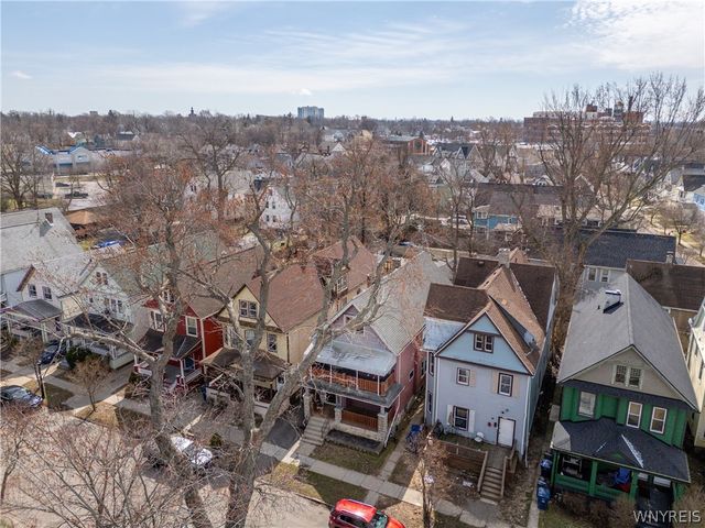 76 Vernon Place, Buffalo, NY 14214