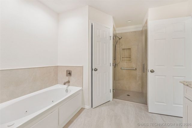 2817 W Oakland Street, Broken Arrow, OK 74012