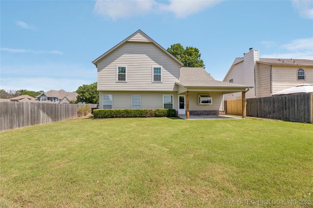 2817 W Oakland Street, Broken Arrow, OK 74012