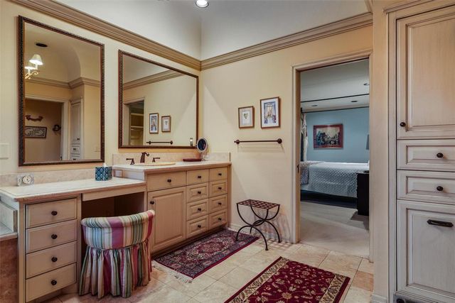 1248 Davinbrook Drive, Oklahoma City, OK 73118