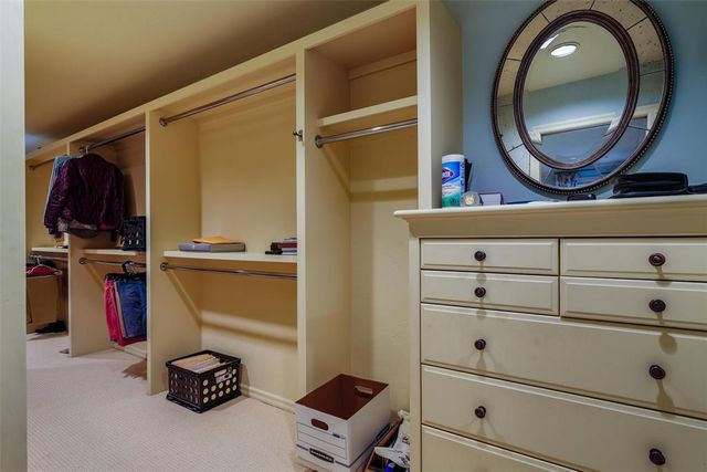 1248 Davinbrook Drive, Oklahoma City, OK 73118