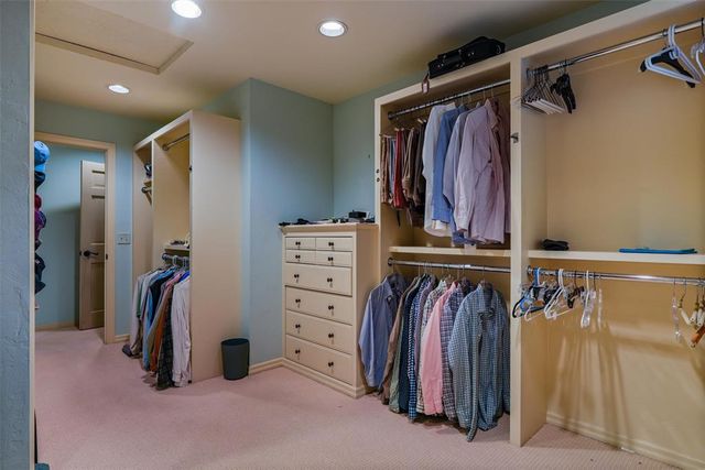 1248 Davinbrook Drive, Oklahoma City, OK 73118