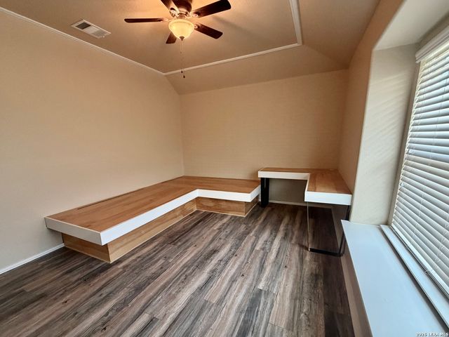 1805 Logan Trl, New Braunfels, TX 78130