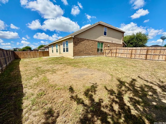 1805 Logan Trl, New Braunfels, TX 78130
