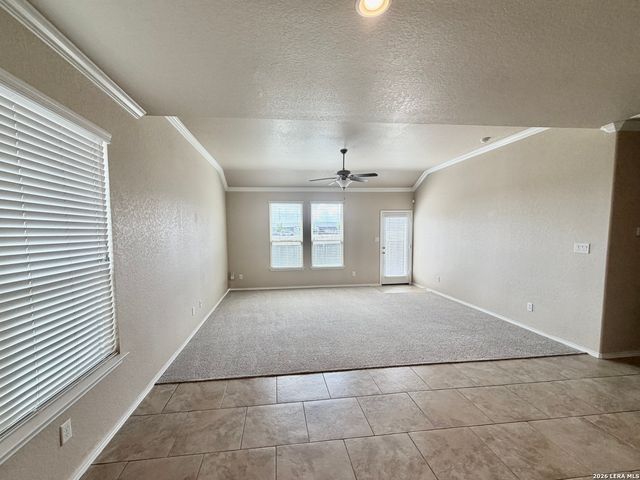 1805 Logan Trl, New Braunfels, TX 78130