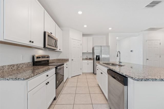 1028 KOBUK STREET, Haines City, FL 33844