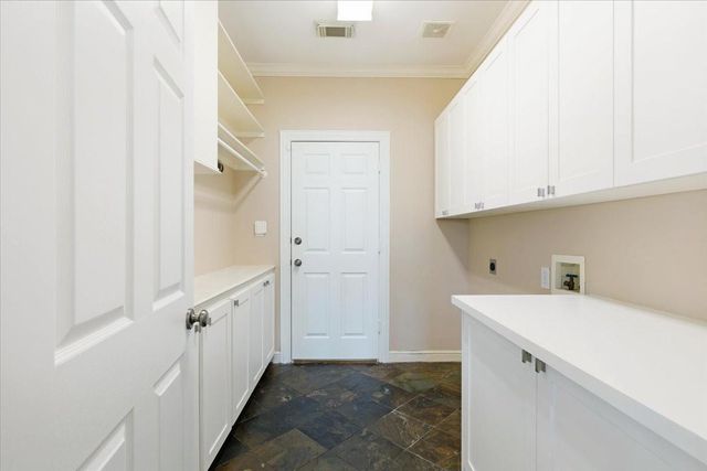 5103 Locust Street, Bellaire, TX 77401