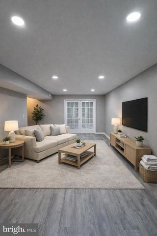 74 NEWBURY DR, Stafford, VA 22556