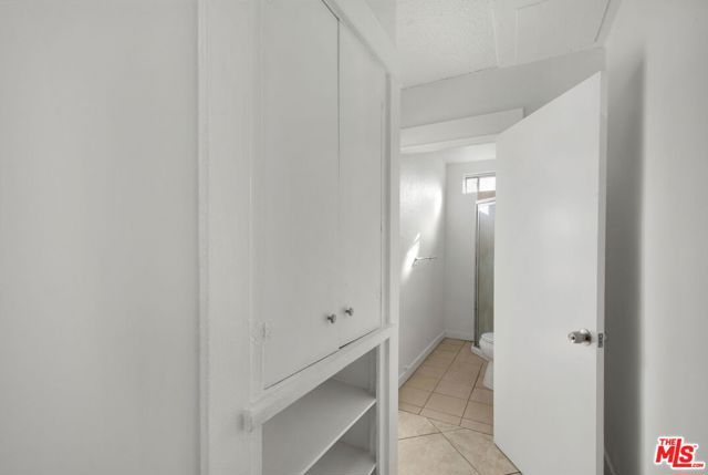 528 W 75th Street, Los Angeles, CA 90044