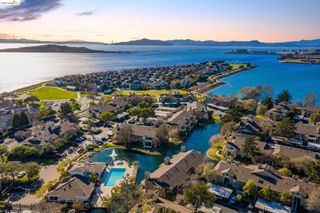 214 Bayside Ct, Richmond, CA 94804