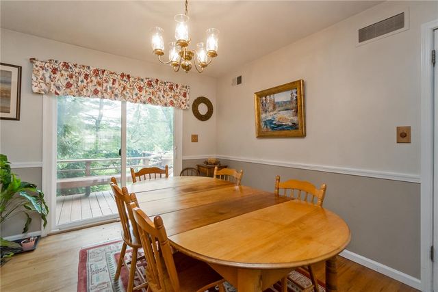 2042 Hilltop Road, Lower Saucon Twp, PA 18015