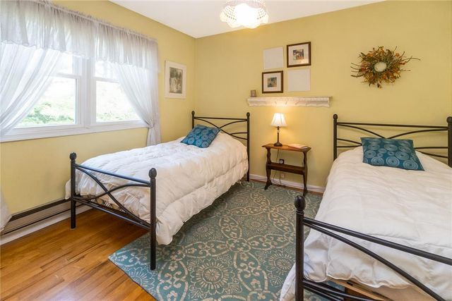 2042 Hilltop Road, Lower Saucon Twp, PA 18015