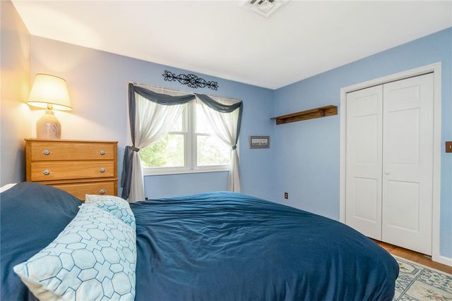2042 Hilltop Road, Lower Saucon Twp, PA 18015
