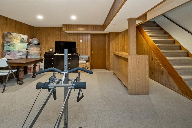2042 Hilltop Road, Lower Saucon Twp, PA 18015