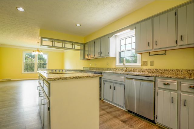 1375 Lannock Drive, Danville, KY 40422