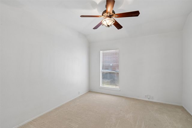 5787 Walnut Creek Drive, Fort Worth, TX 76137