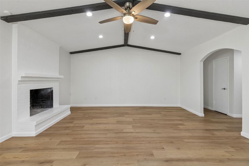 14237 Shoredale Lane, Farmers Branch, TX 75234 — photo 2