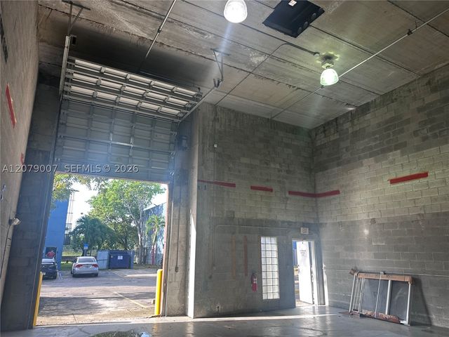 20200 NW 2nd Ave C2, Miami Gardens, FL 33169
