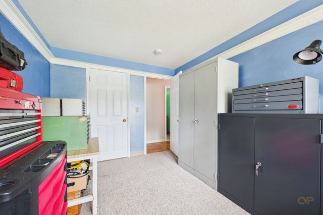 186 Powderhorn Dr, Taunton, MA 02780