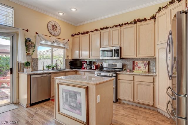 9224 Sunnyfield Drive, Las Vegas, NV 89134