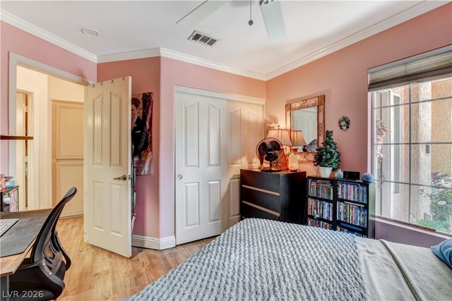 9224 Sunnyfield Drive, Las Vegas, NV 89134